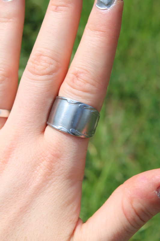 The Classic Silver Ring💞 (Mid-Large)