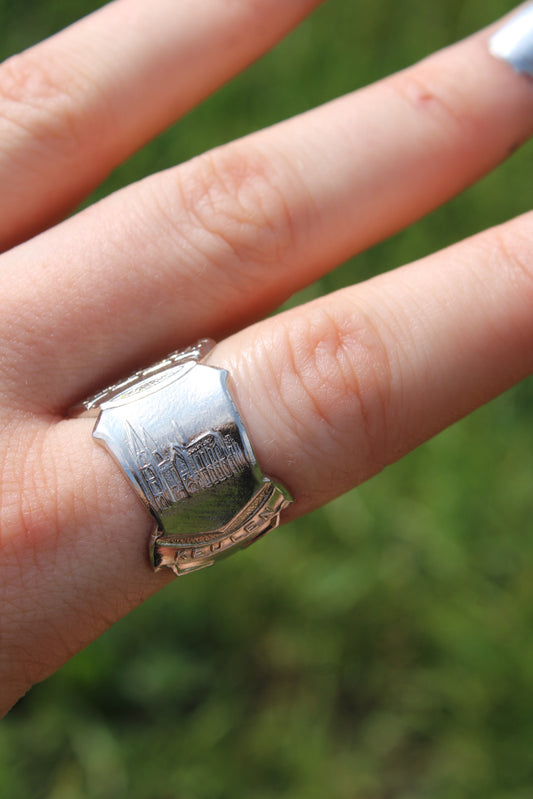 The Cologne Cathedral Ring⛪️ (Mid)