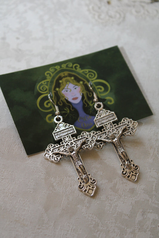 The Statement Cross Earrings❤️‍🔥