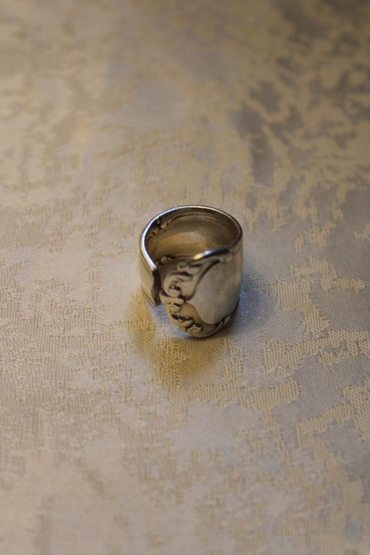 The Victorian Ring⏳ (small)