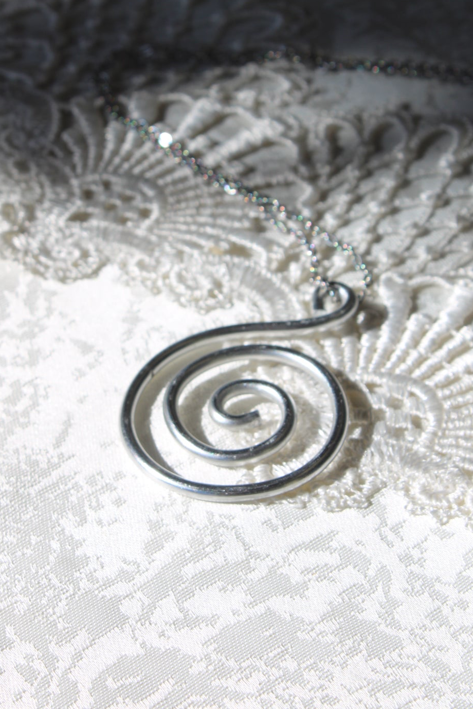 The Celtic Spiral Necklace🌀