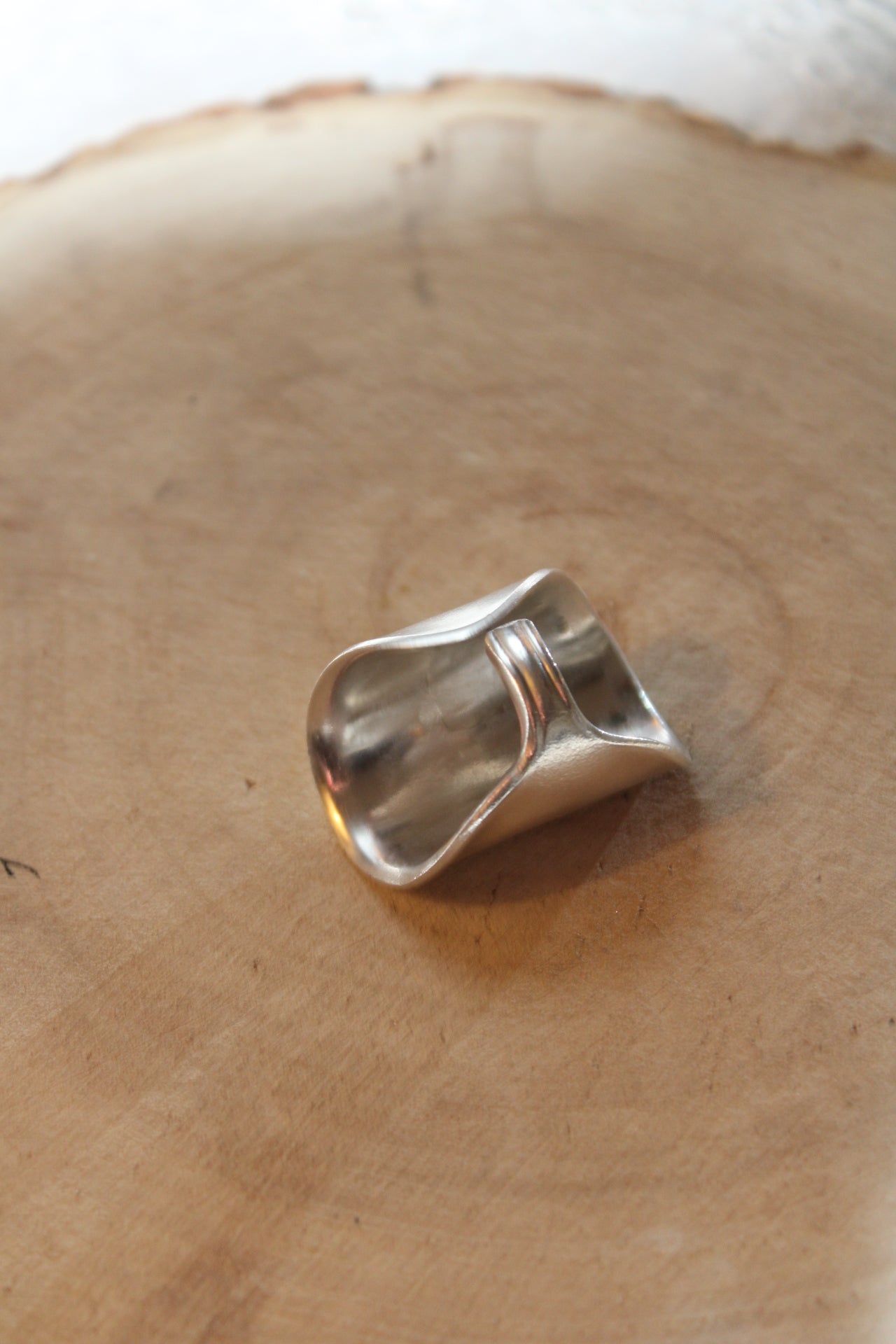 The Banríon Ring🔮 (XS) (48)